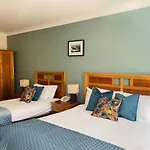 Hotel Newport Hotel 3*