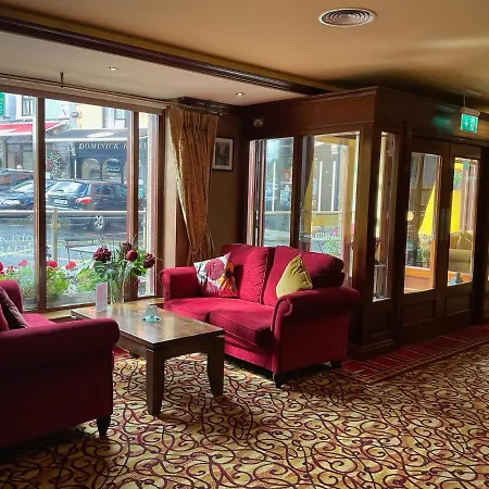 Hotel Newport Ξενοδοχείο 3*