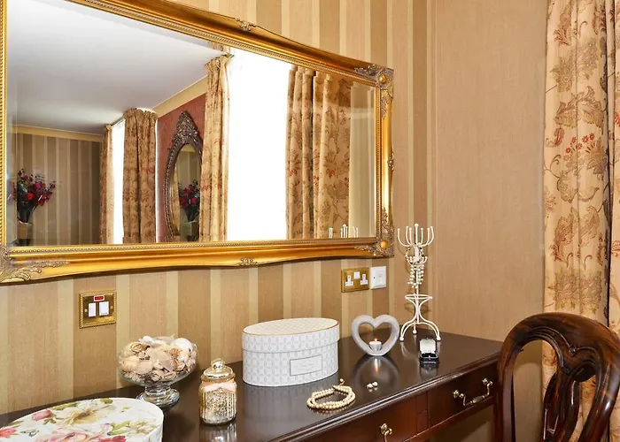 Hotel Newport Отель