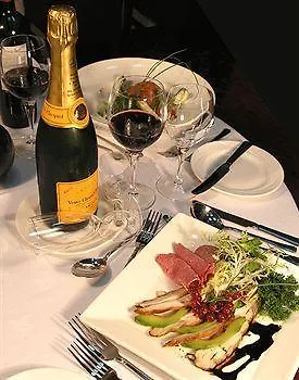 Hotel Newport Отель Ньюпорт