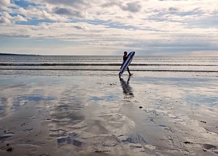 Отель Hotel Newport